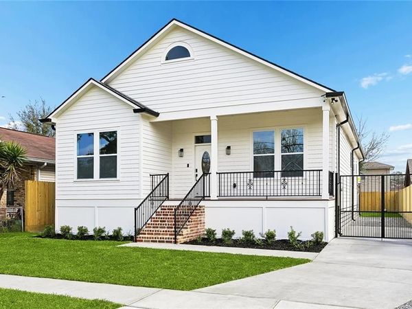 1309 CLAIBORNE Drive, Jefferson, LA 70121