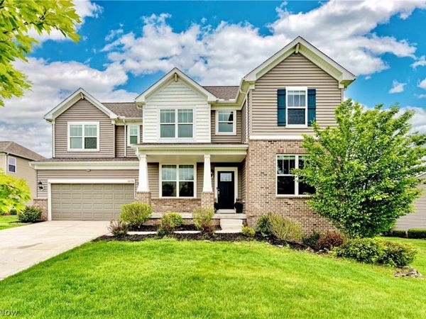 10194 Corbetts Lane , Twinsburg, OH 44087