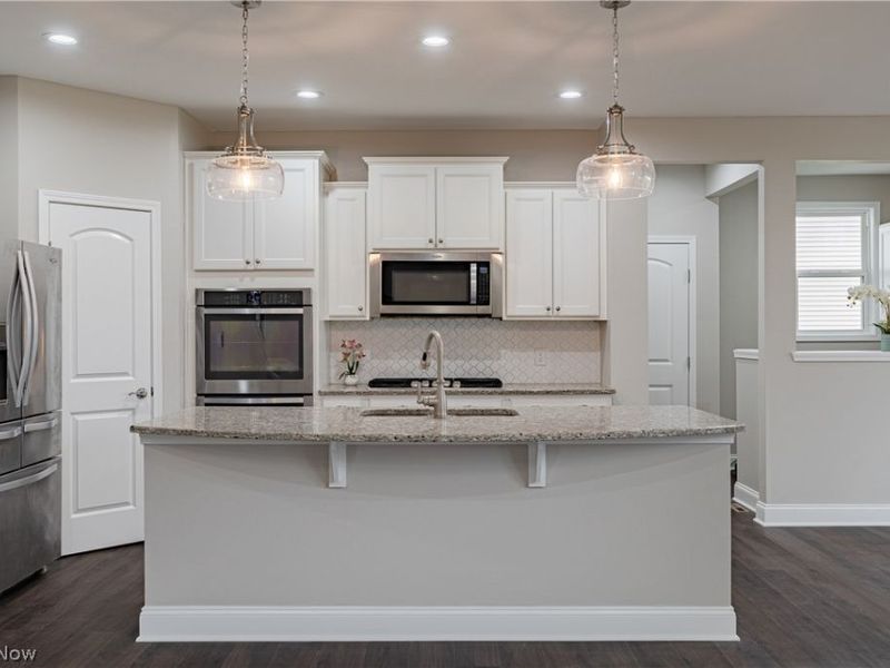 10194 Corbetts Lane , Twinsburg, OH 44087 Photo 9