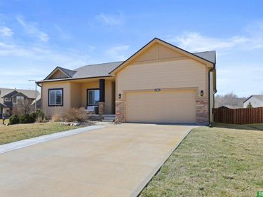 14904 S 23 Street, Bellevue, NE 68123