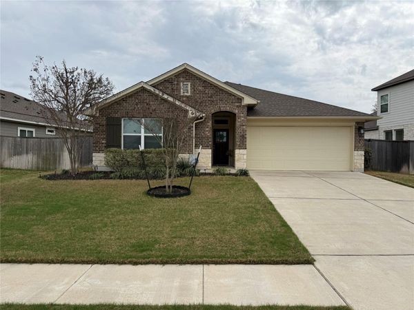 131 Patrick Herndon DR , Bastrop, TX 78602