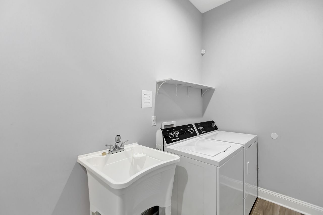 1339 Winterberry Avenue Photo 22