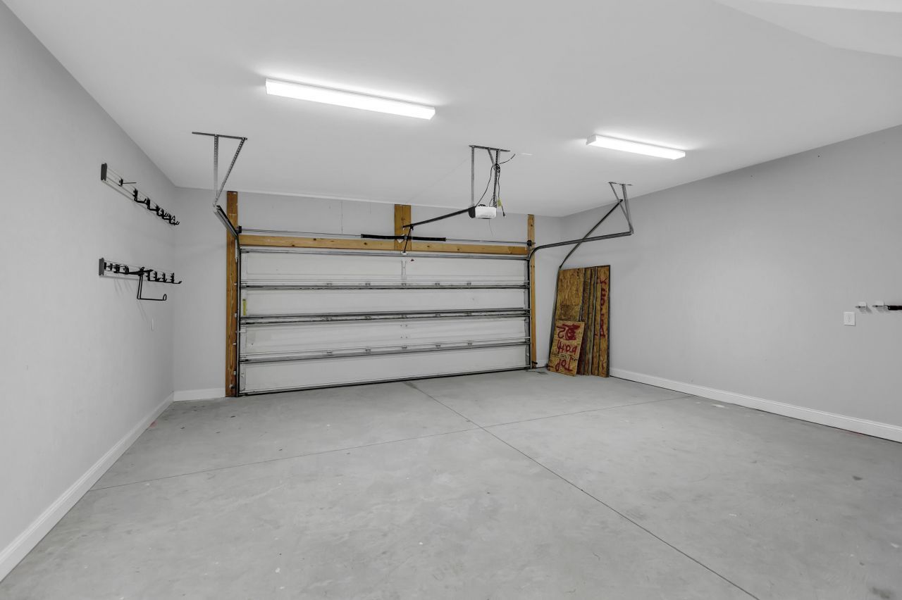 1339 Winterberry Avenue Photo 29