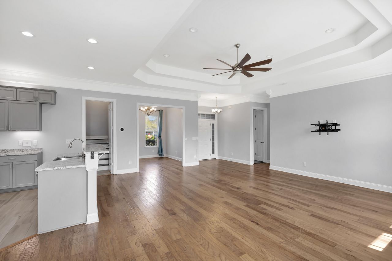 1339 Winterberry Avenue Photo 8