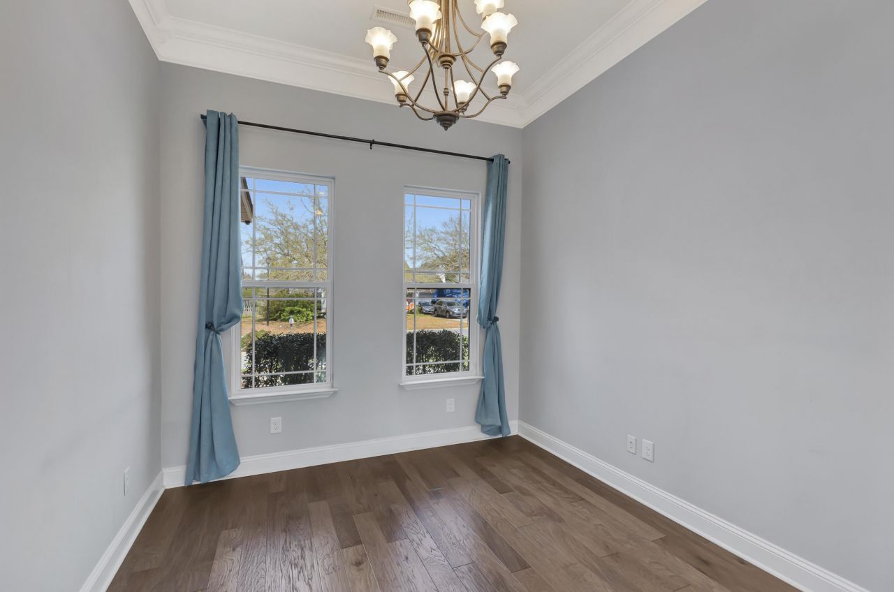 1339 Winterberry Avenue Photo 9