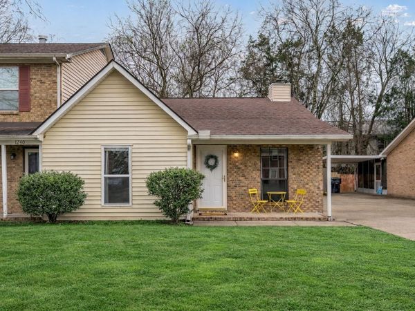 1238 Wenlon Dr, Murfreesboro, TN 37130