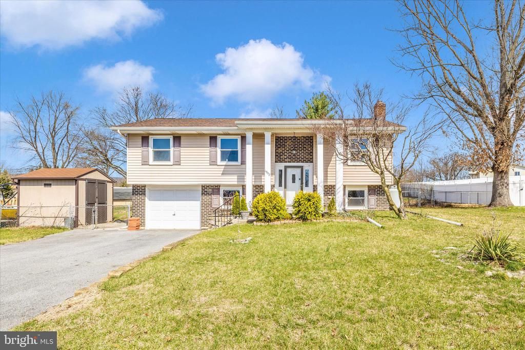 6802 Ruhland Drive, Frederick, MD 21702 Main Photo