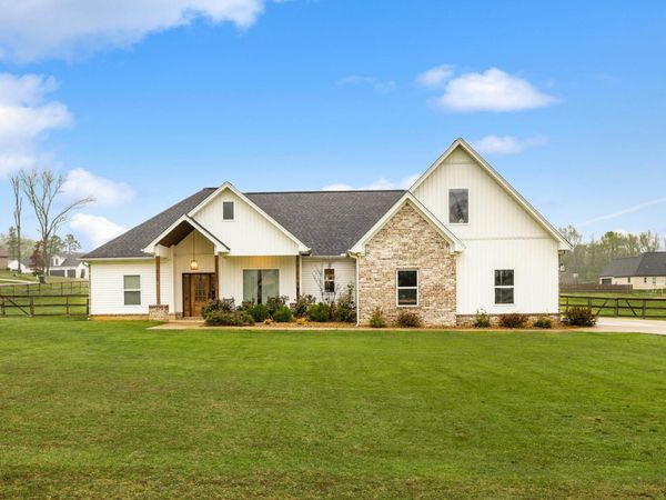 10118 Sanibel Loop, Alexander, AR 72002