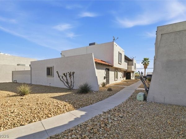 1438 N Jones Boulevard , Las Vegas, NV 89108