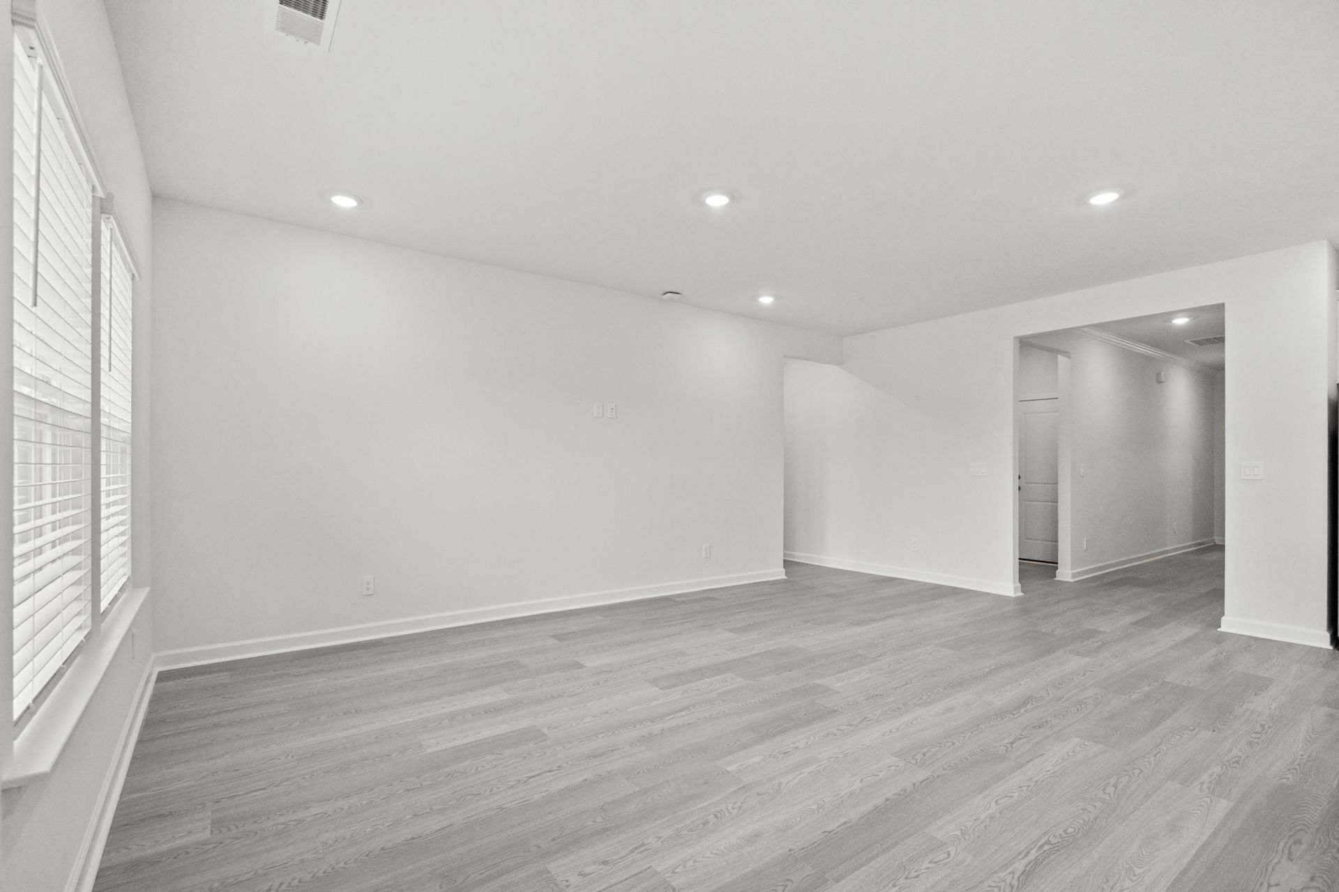 126 Jasmine Dr. Photo 26