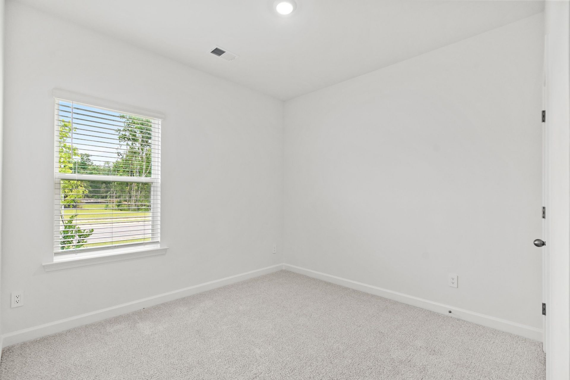 126 Jasmine Dr. Photo 35
