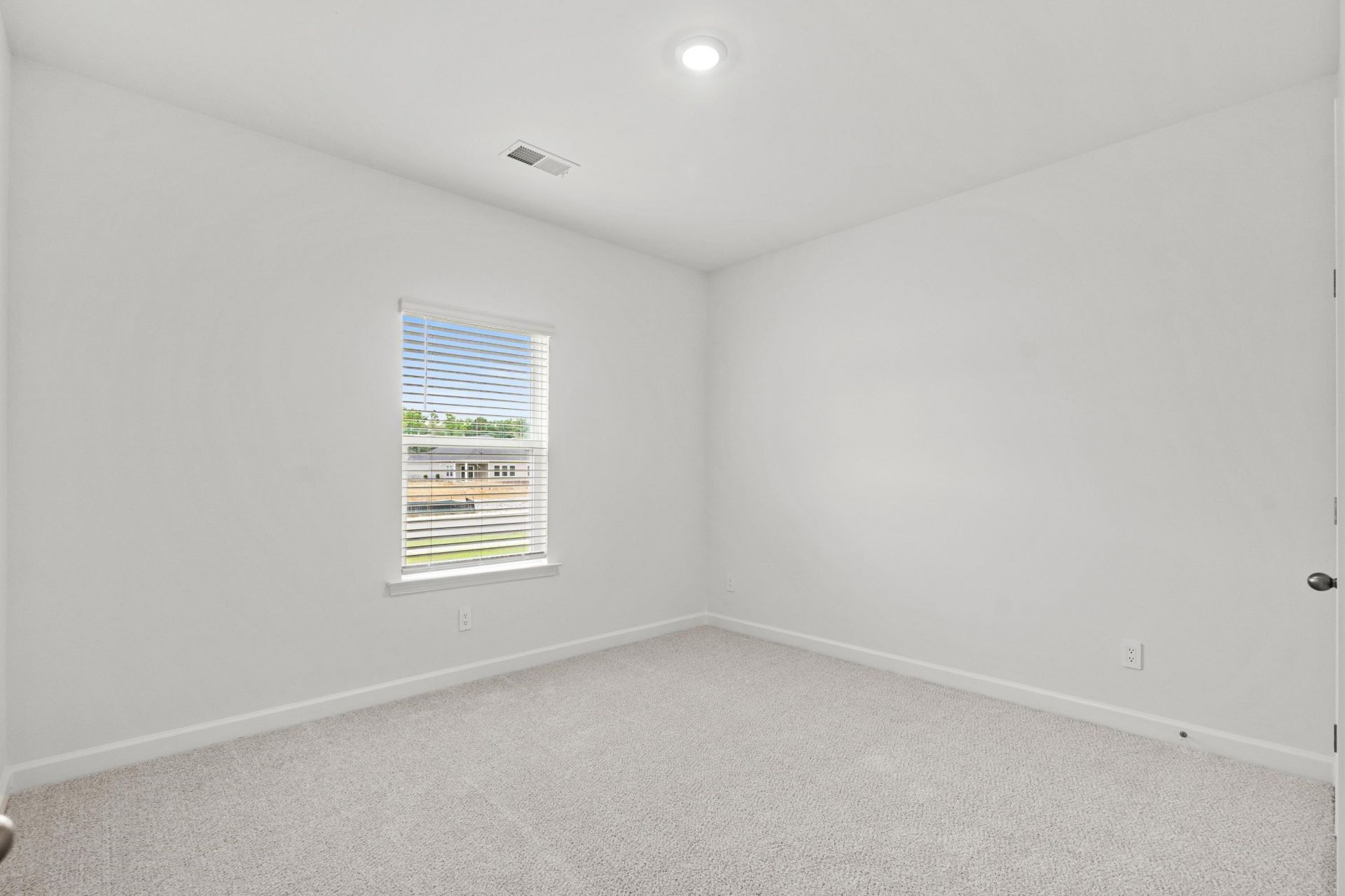 126 Jasmine Dr. Photo 36