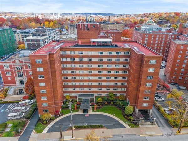 128 N Craig St, Unit 712, Pittsburgh, PA 15213