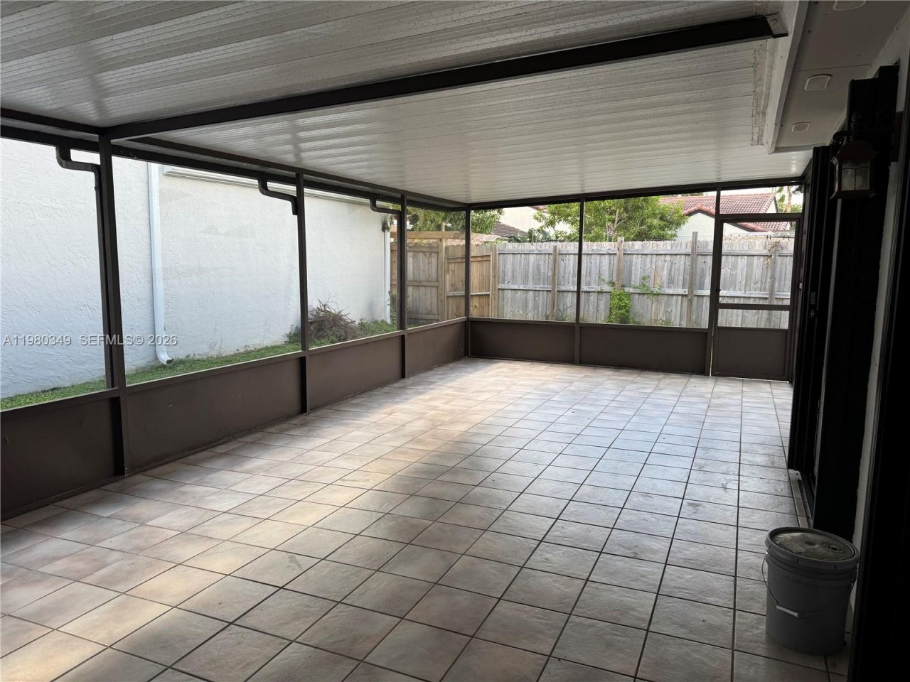 17340 NW 63rd Ave , Hialeah, FL 33015 Photo