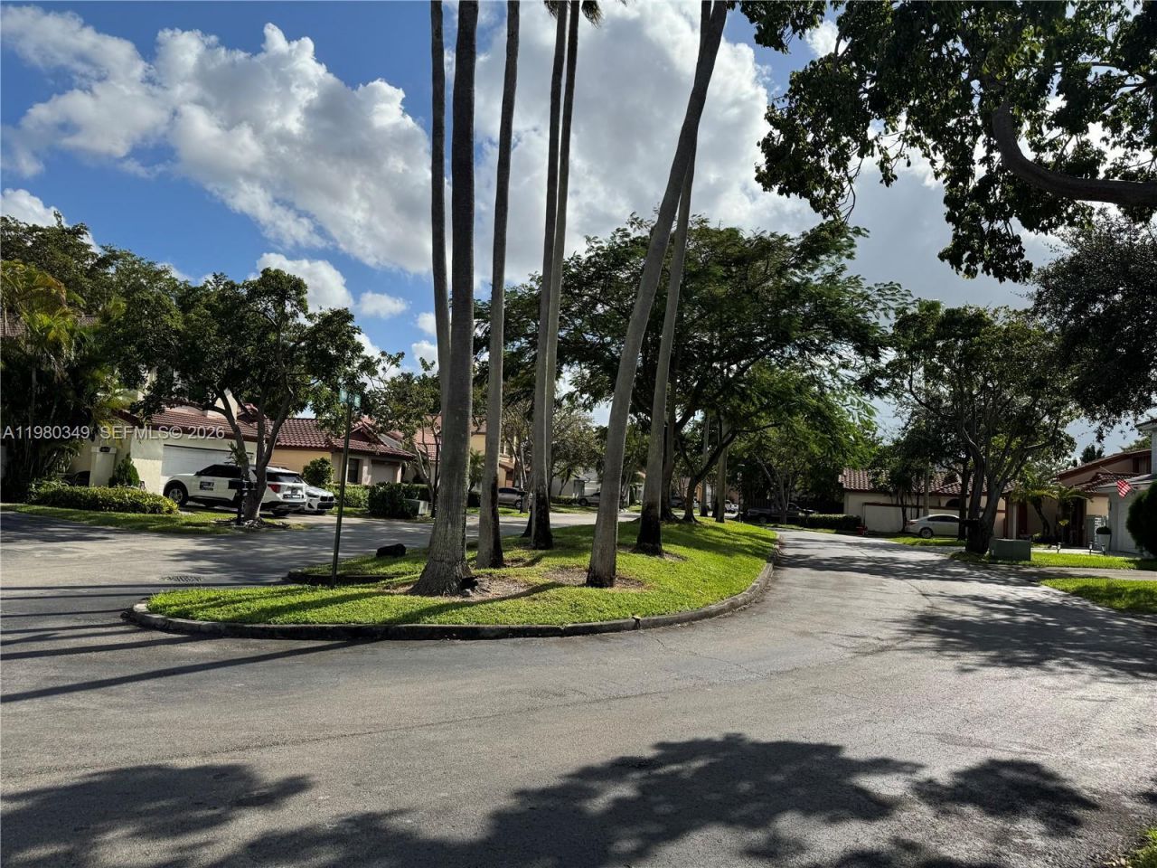 17340 NW 63rd Ave , Hialeah, FL 33015 Photo