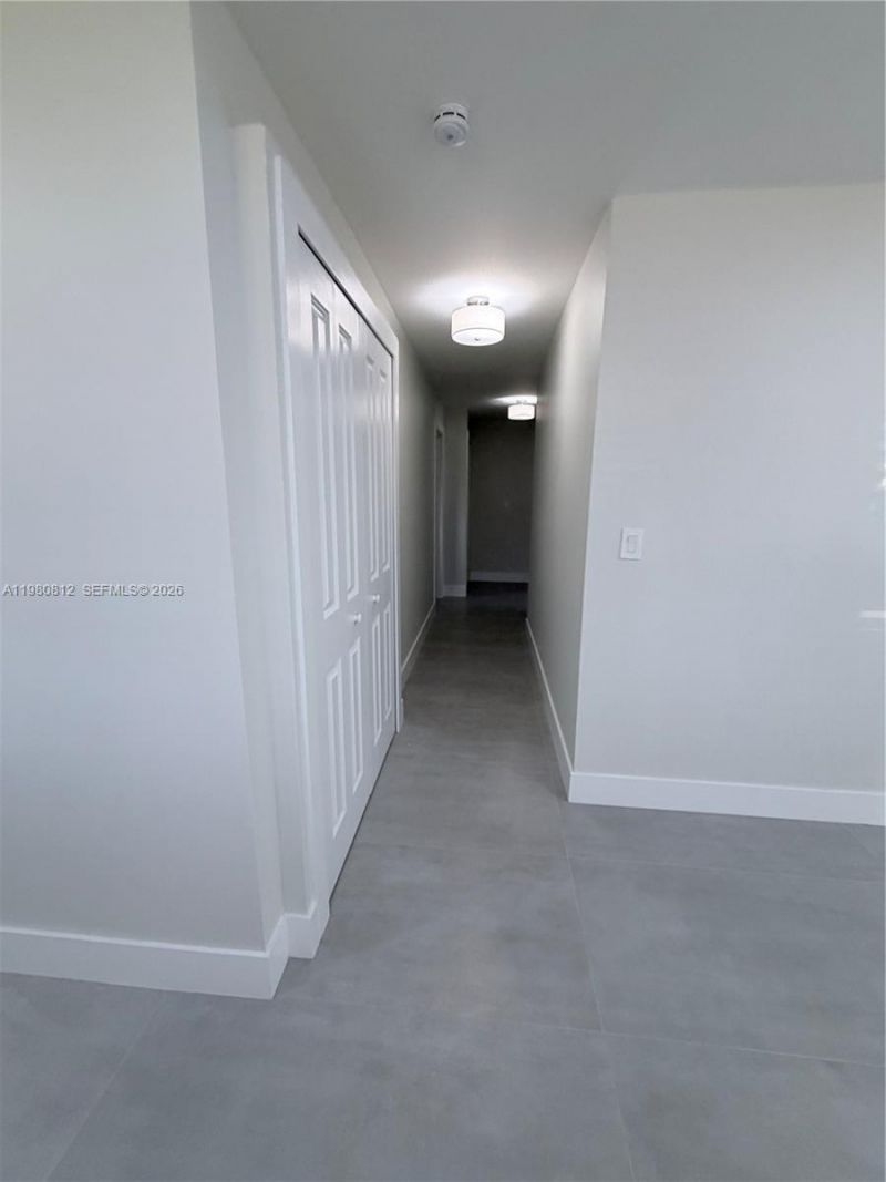 7801 SW 12th St , Unit 7801, Miami, FL 33144 Photo