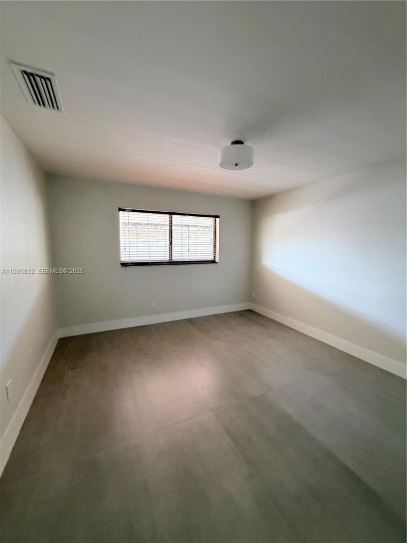 7801 SW 12th St , Unit 7801, Miami, FL 33144 Photo