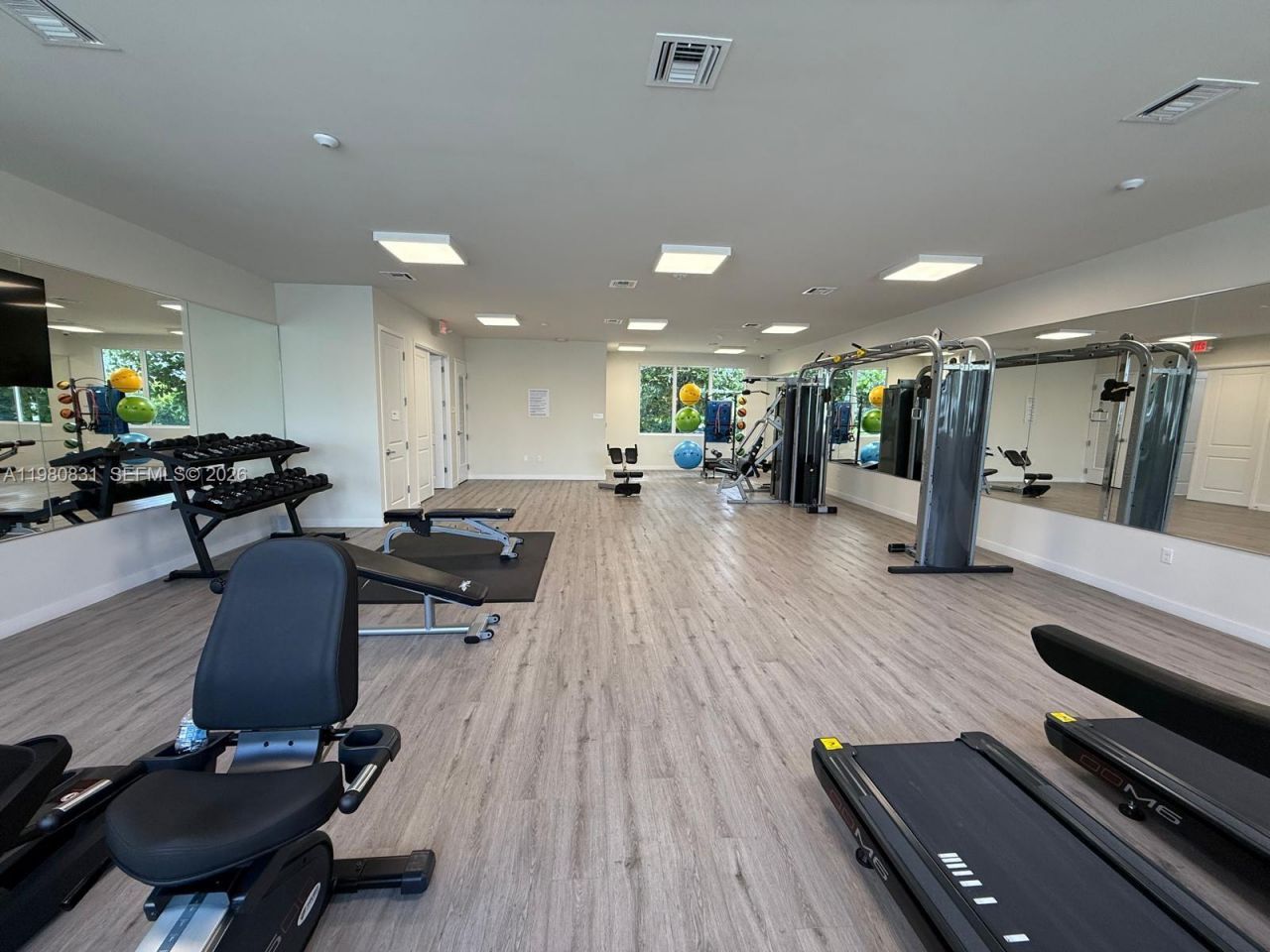 610 NE 2nd St , Unit 205, Dania Beach, FL 33004 Photo