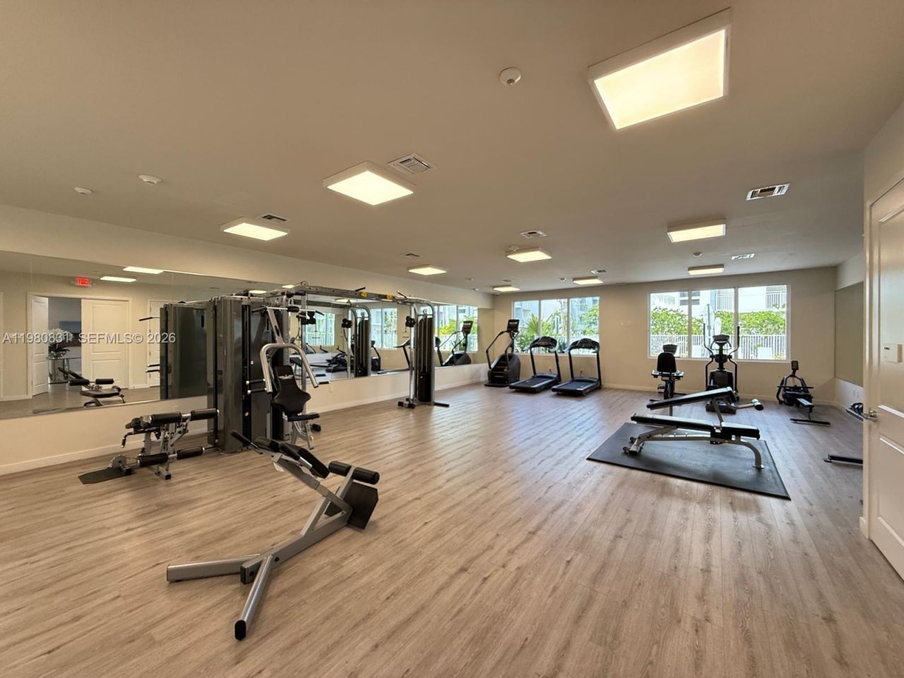 610 NE 2nd St , Unit 205, Dania Beach, FL 33004 Photo