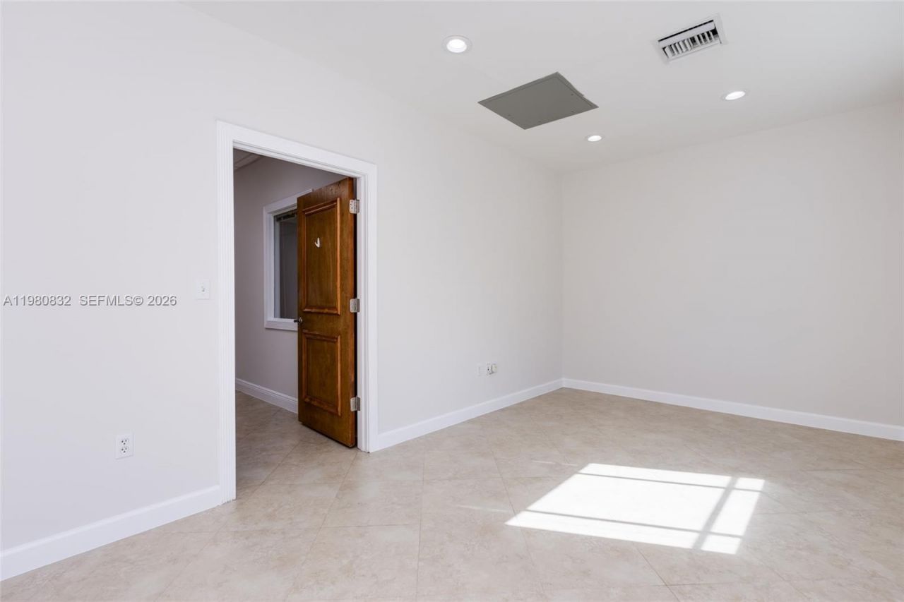 Please Call For Address, Unit B106, Cooper City, FL 33328 Photo