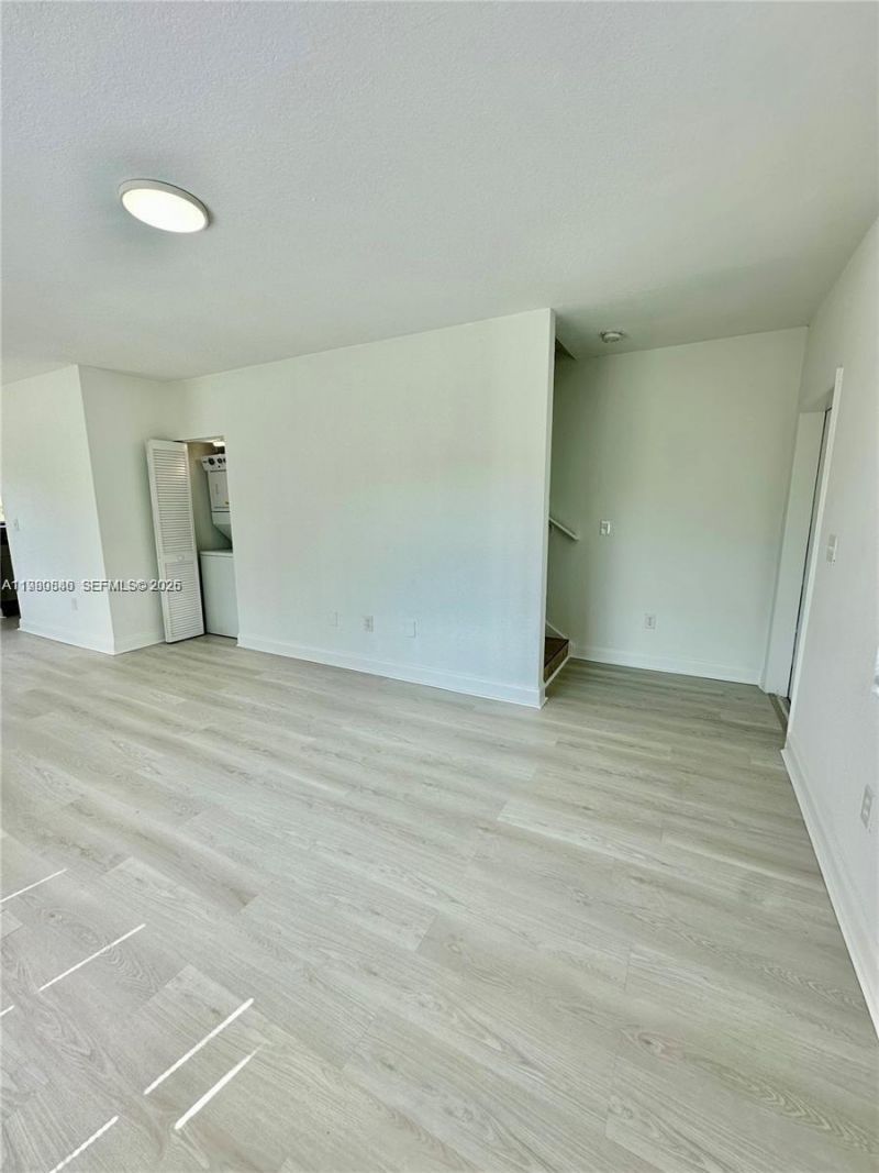 434 NW 85th St Rd, Unit 434, Miami, FL 33150 Photo