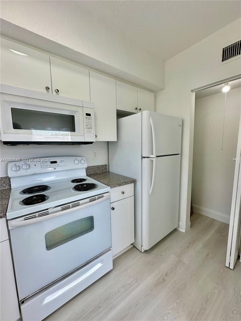 434 NW 85th St Rd, Unit 434, Miami, FL 33150 Photo