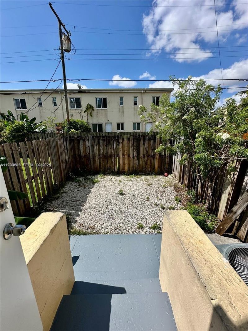 434 NW 85th St Rd, Unit 434, Miami, FL 33150 Photo