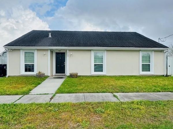 3105 Legend Street, Meraux, LA 70075