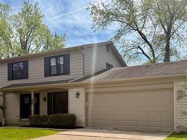 31018 Pickwick Lane, Beverly Hills Vlg, MI 48025