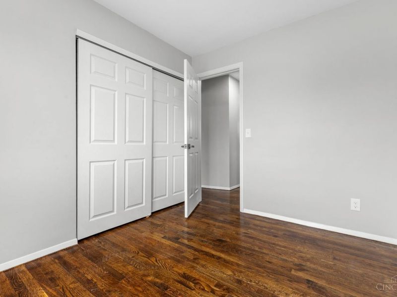 2043 E Teralta Circle, Cincinnati, OH 45211 Photo 16