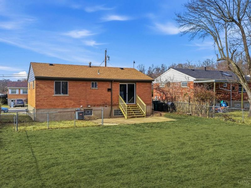 2043 E Teralta Circle, Cincinnati, OH 45211 Photo 31