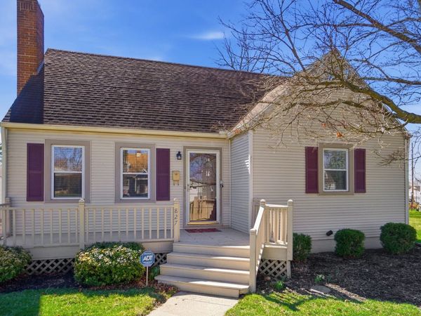 827 Snowhill Boulevard, Springfield, OH 45504