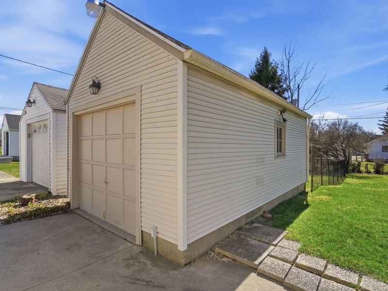 827 Snowhill Boulevard, Springfield, OH 45504 Photo 37