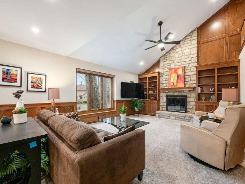 5733 Morlich Square , Dublin, OH 43017 Photo 13