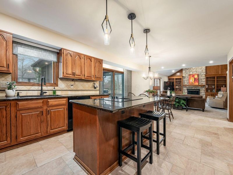 5733 Morlich Square , Dublin, OH 43017 Photo 9