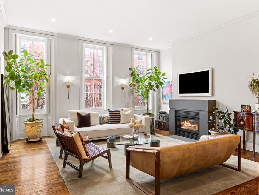 1617 Spruce Street, Unit 200, Philadelphia, PA 19103 Main Photo