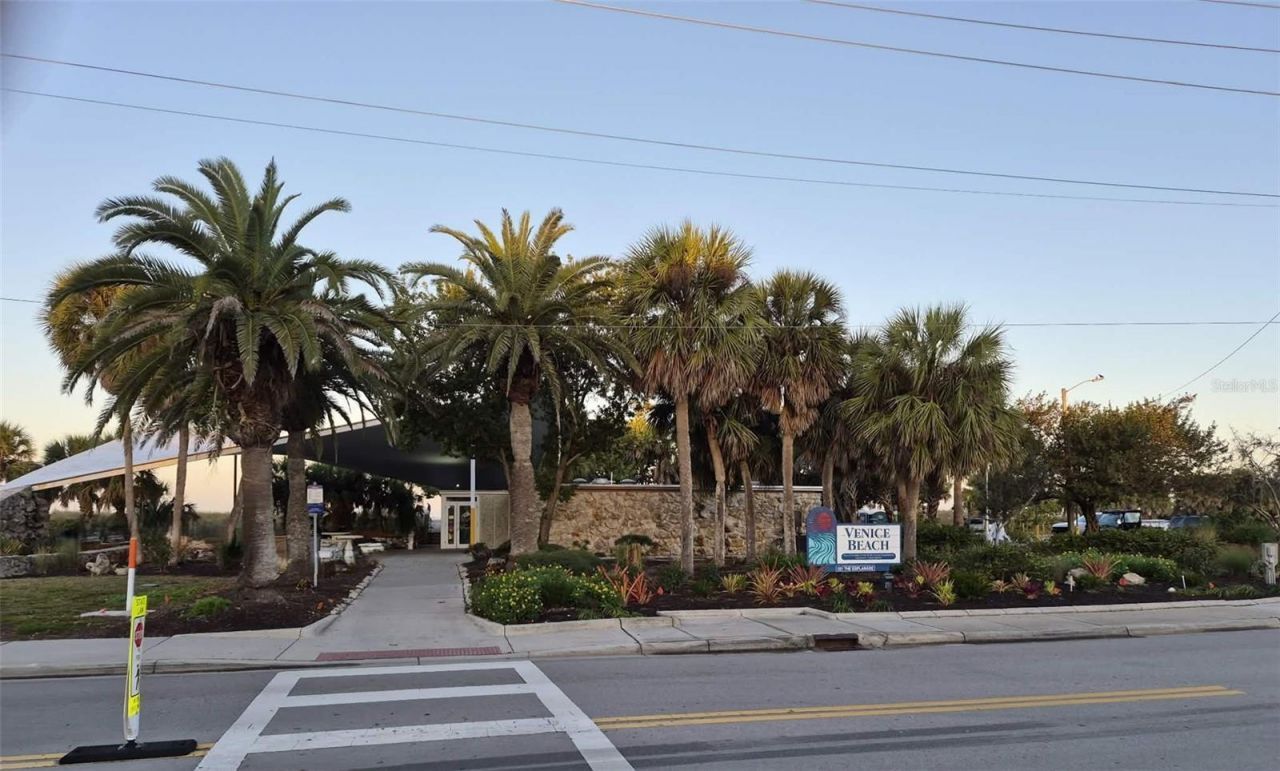 418 Narvaezi Street , Venice, FL 34285 Photo