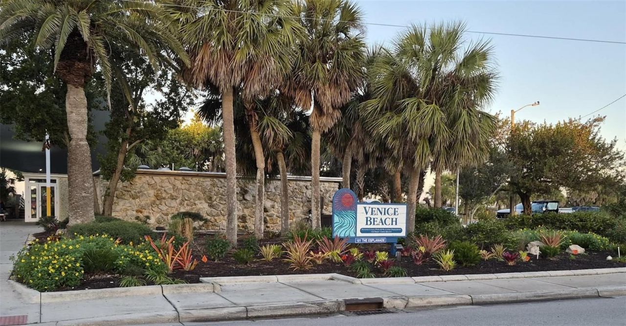 418 Narvaezi Street , Venice, FL 34285 Photo