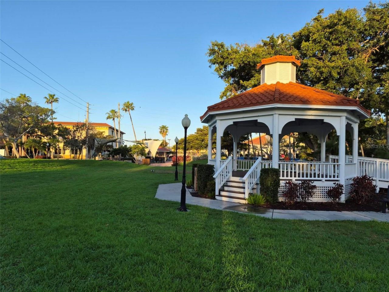 418 Narvaezi Street , Venice, FL 34285 Photo