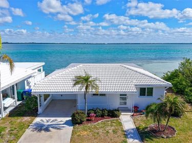 948 SPANISH DRIVE S, LONGBOAT KEY, FL 34228