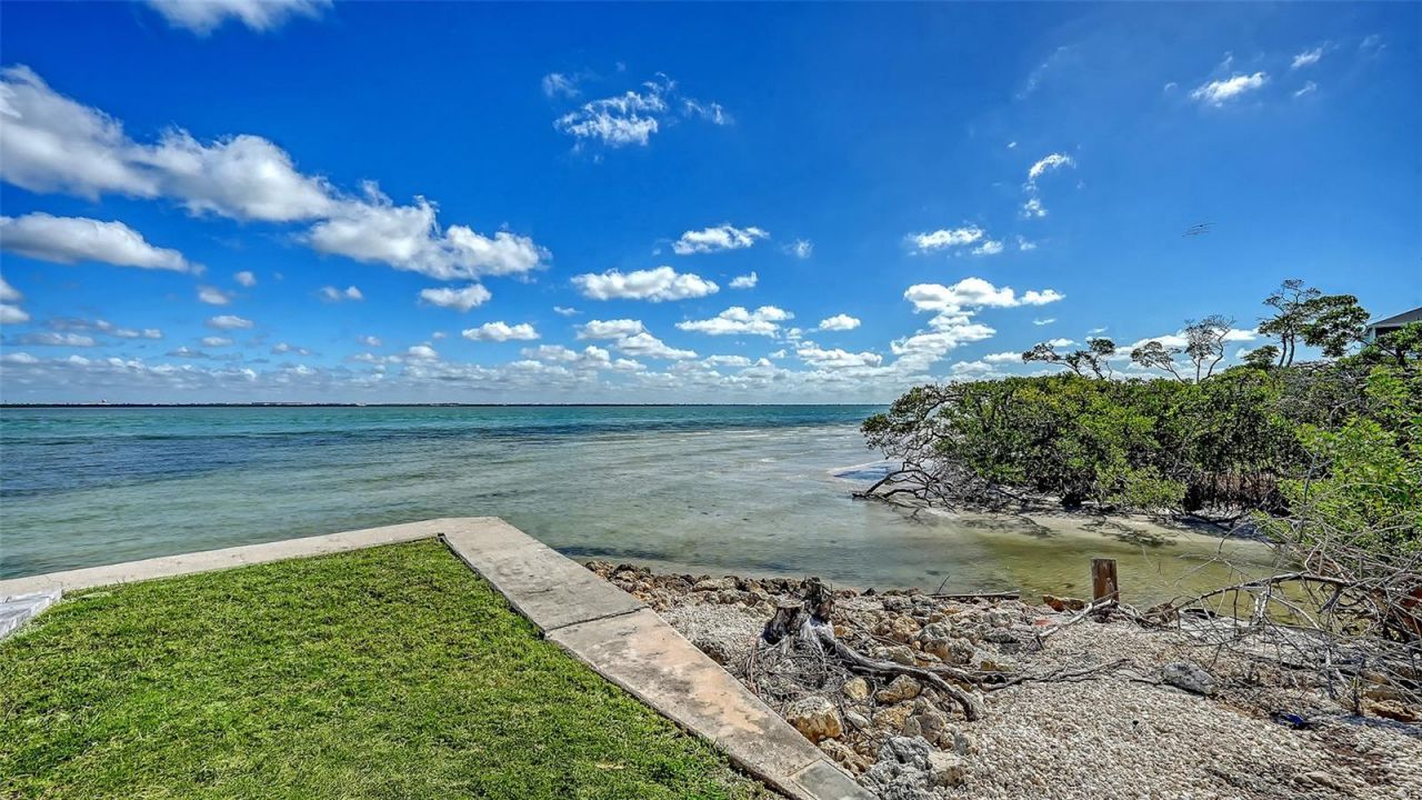 948 Spanish Drive S, Longboat Key, FL 34228 Photo