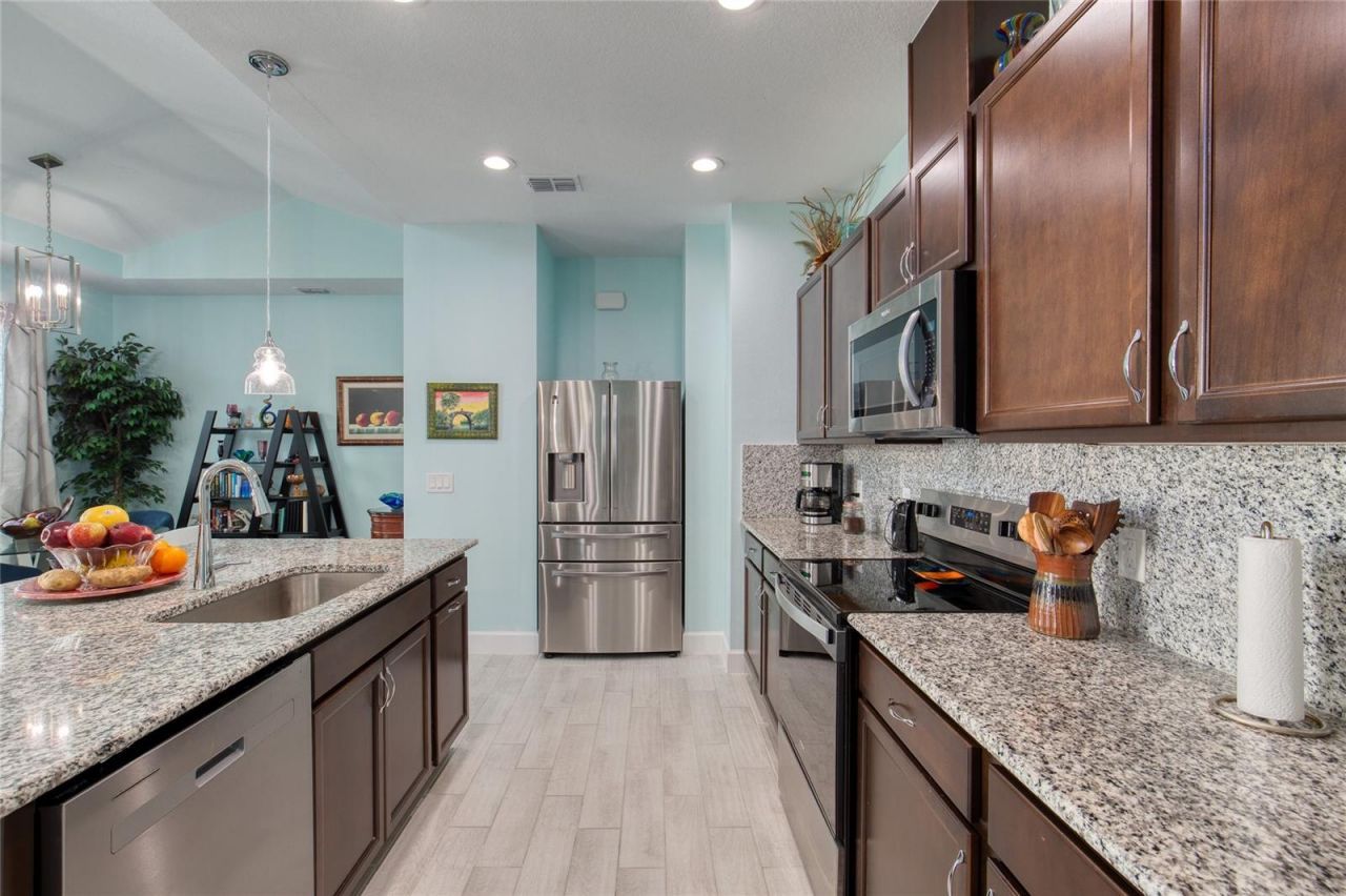 373 Hang Loose Way , Daytona Beach, FL 32124 Photo