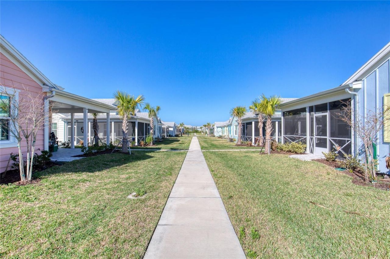 373 Hang Loose Way , Daytona Beach, FL 32124 Photo