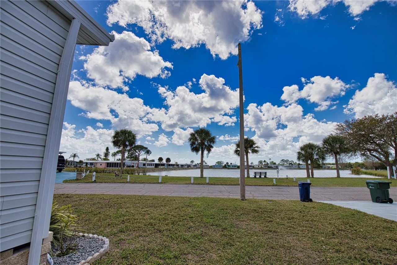 757 Lakeside Drive, North Port, FL 34287 Photo