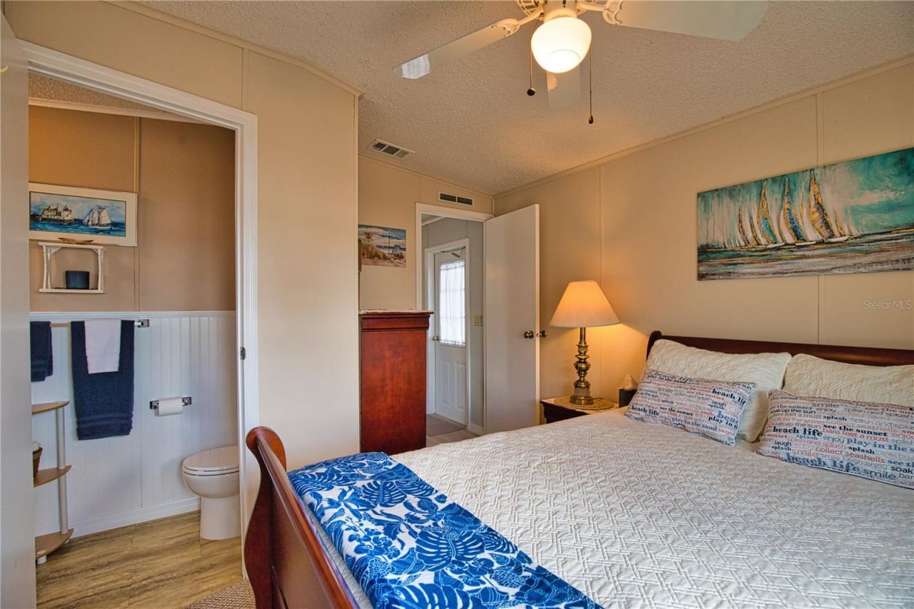 757 Lakeside Drive, North Port, FL 34287 Photo