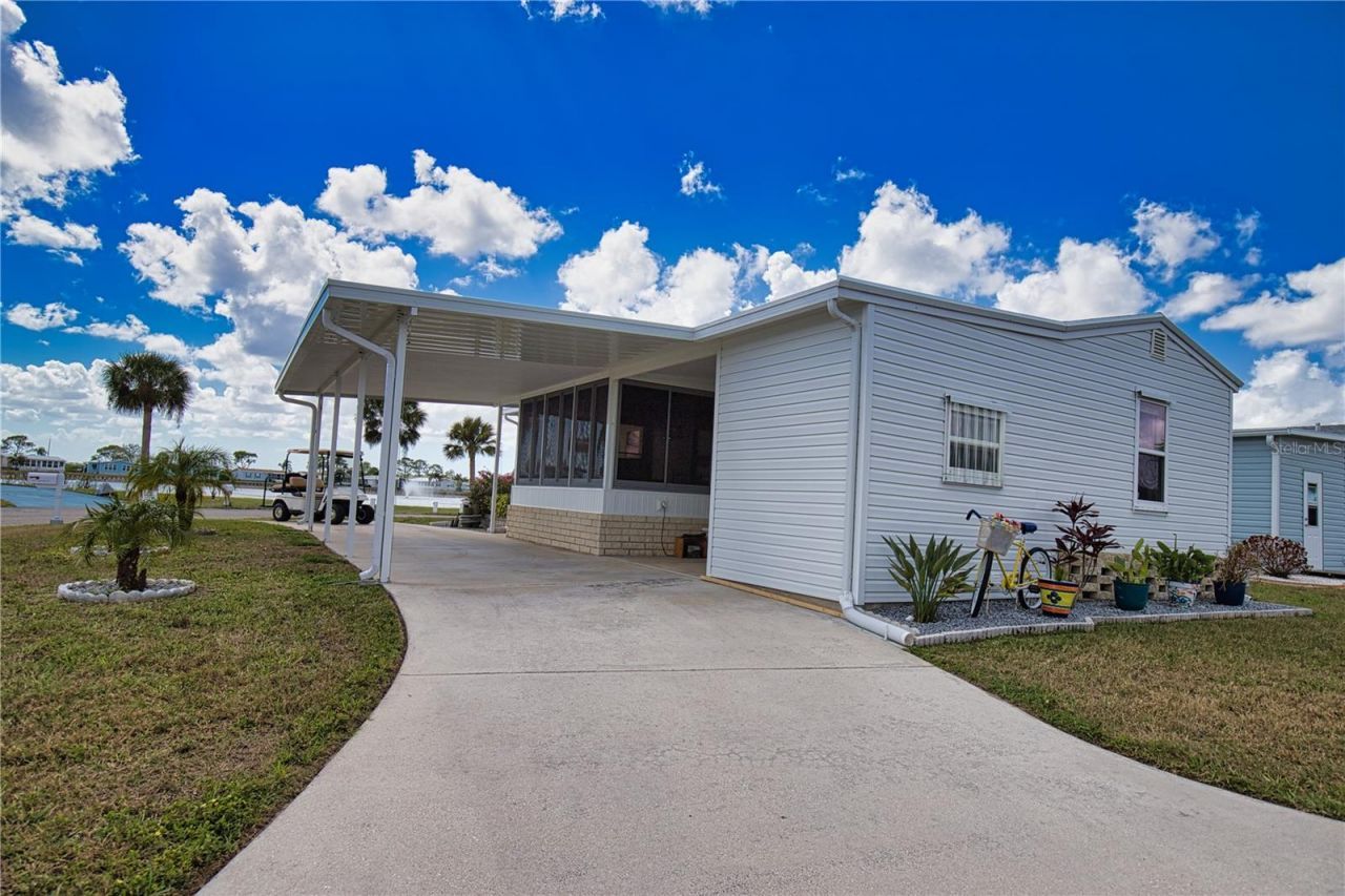 757 Lakeside Drive, North Port, FL 34287 Photo