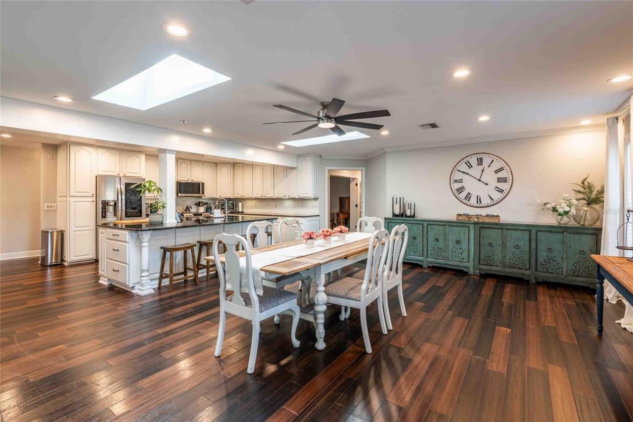 1857 Castle Woods Drive , Clearwater, FL 33759 Photo