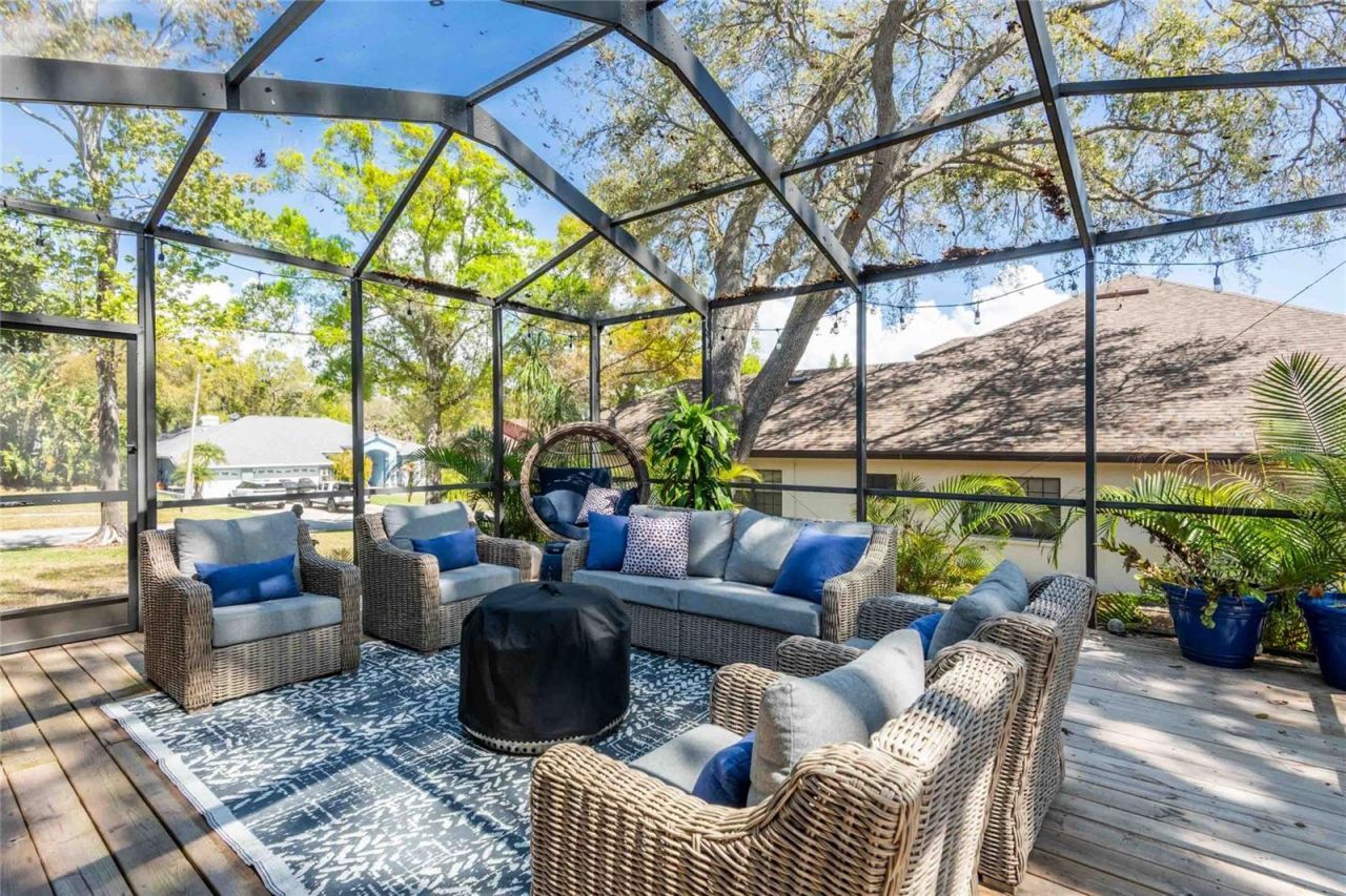 1857 Castle Woods Drive , Clearwater, FL 33759 Photo