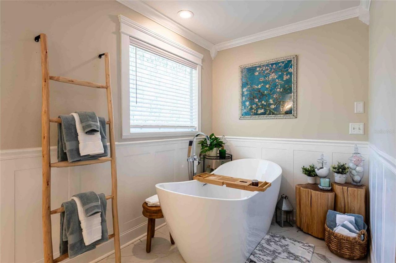 1857 Castle Woods Drive , Clearwater, FL 33759 Photo