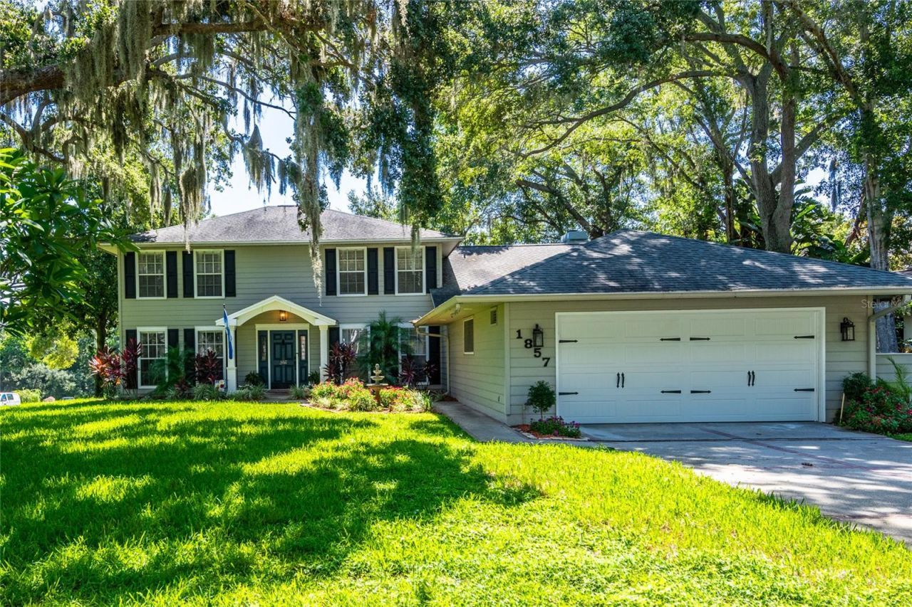 1857 Castle Woods Drive , Clearwater, FL 33759 Photo